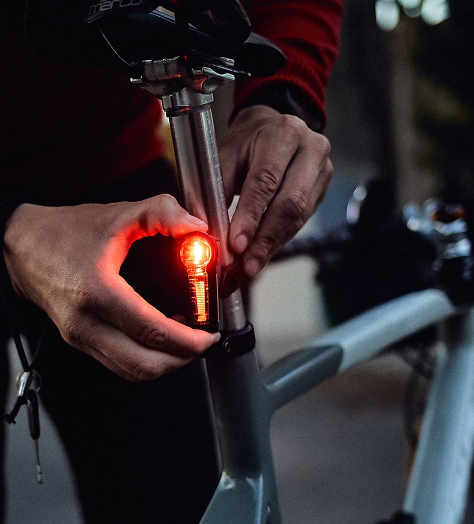 Lumière feu arrière pour vélo vintage sécurité rouler de nuit accident