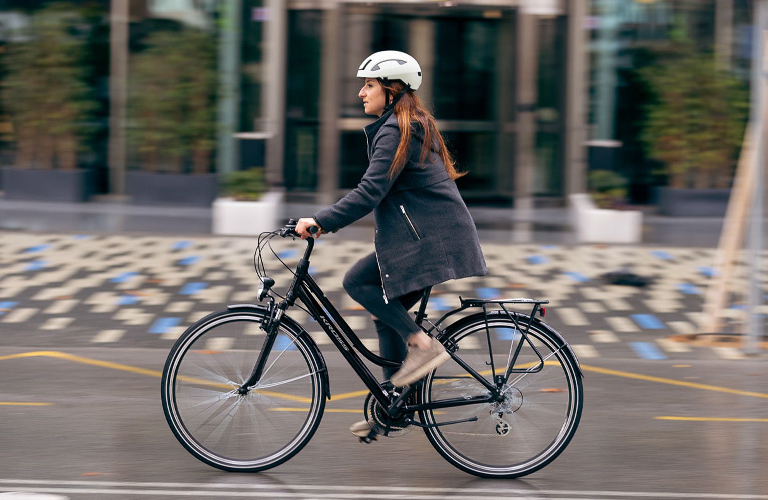 Aller au travail à vélo avec la  bonne tenue
