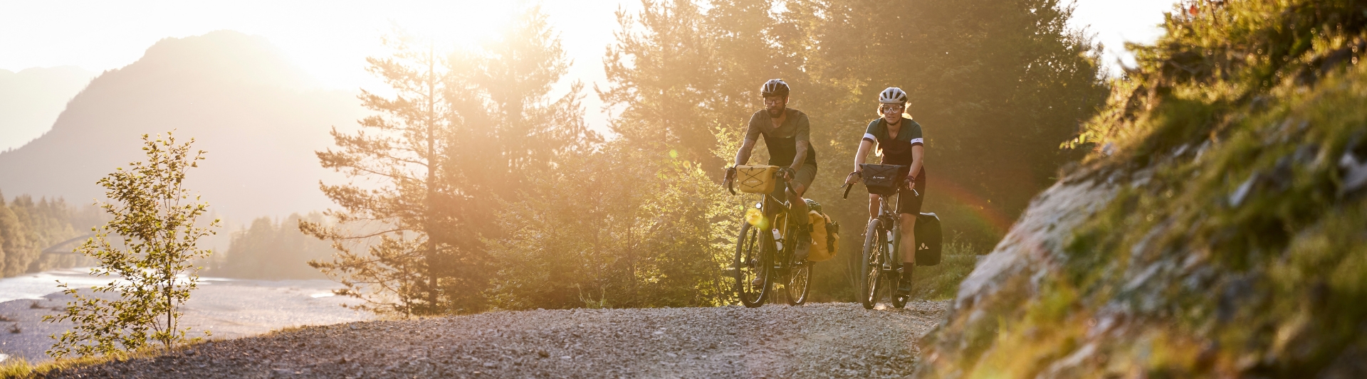 Quels vêtements gravel choisir en été ?