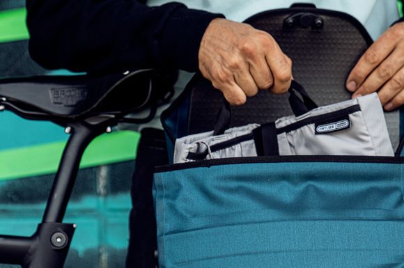 Comment choisir et installer des sacoches de vélo