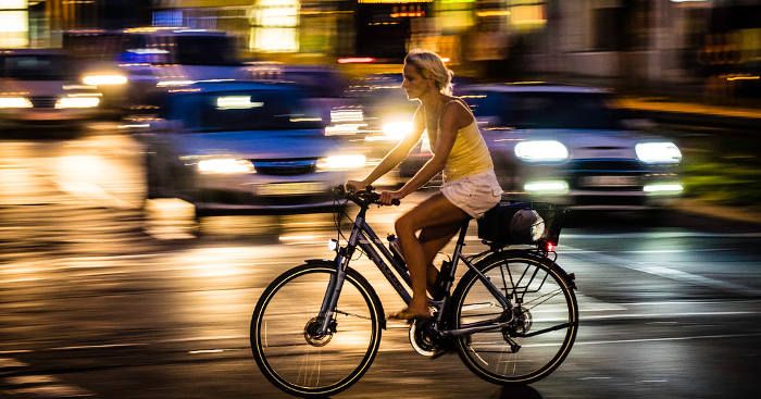 Eclairage vélo en ville