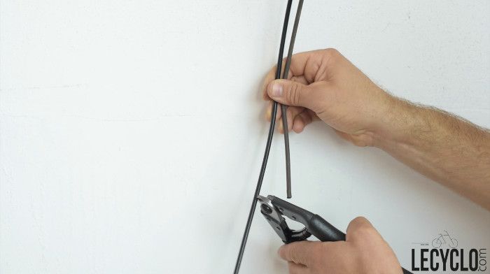 remplacement gaine de frein de velo