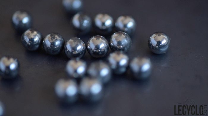 billes roulement de moyeu velo