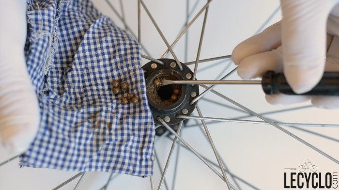 moyeu roulement à billes pour velo