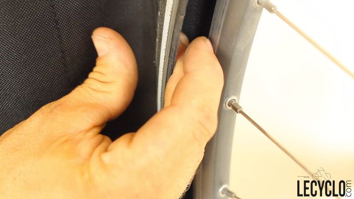 Detection objet crevaison velo