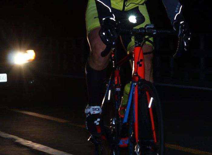 Etre vu pour faire du vélo sur route