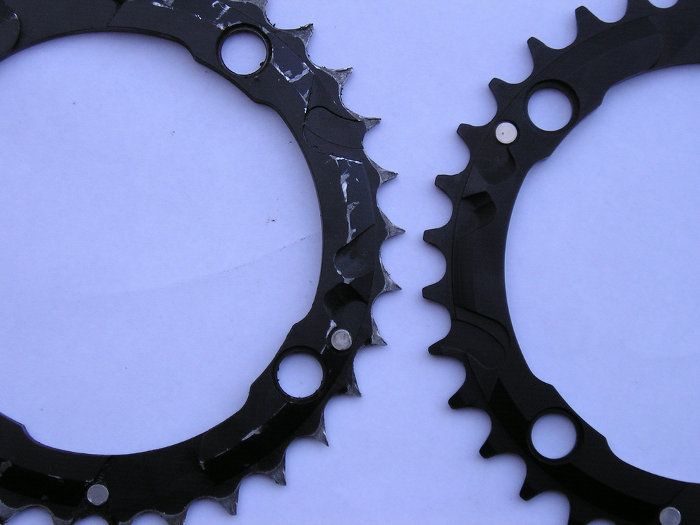 Dents plateaux pignons et galets de dérailleurs velo