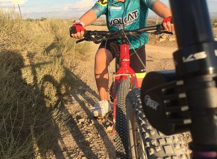 Système de remorquage vélo Trax sur tige de selle