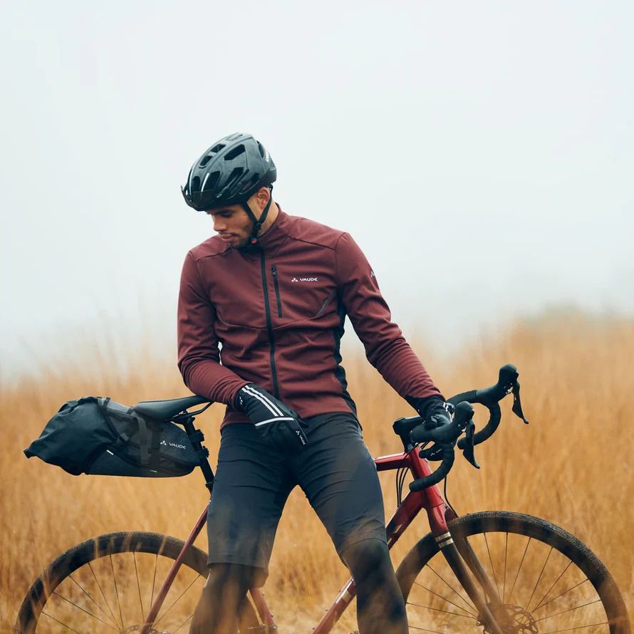 La sacoche de selle, votre alliée tout-terrain